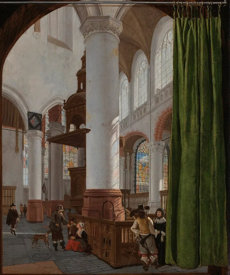 ヘラルト・ハウクヘーストが1654年に描いた《デルフト旧教会の内部》。開いた緑のカーテンの奥に、太い柱と説教壇、教会を行き交う人々